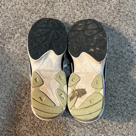 Nike Atmos tennis shoes - Picture 9 of 9